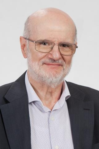 Prof. Dr. András Szász